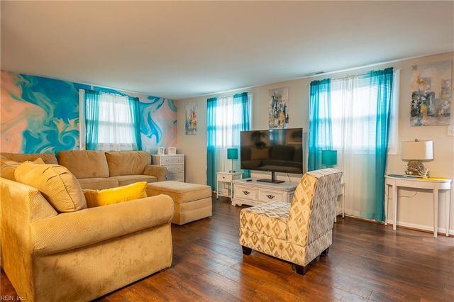 2108 Andrews BLVD, Hampton, VA 23663