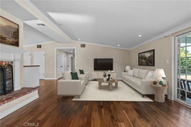 11240 Encino Avenue, Granada Hills, CA 91344
