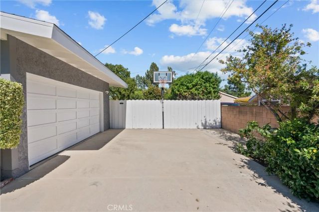 11240 Encino Avenue, Granada Hills, CA 91344