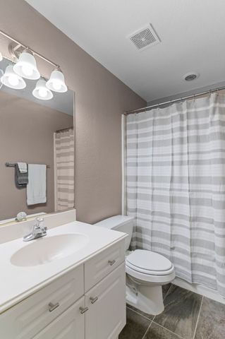 2 Shields Court, Trophy Club, TX 76262