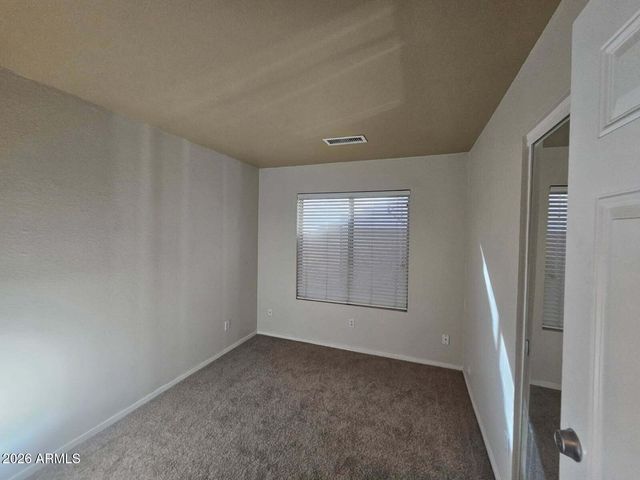 285 W WASHINGTON Avenue, Gilbert, AZ 85233