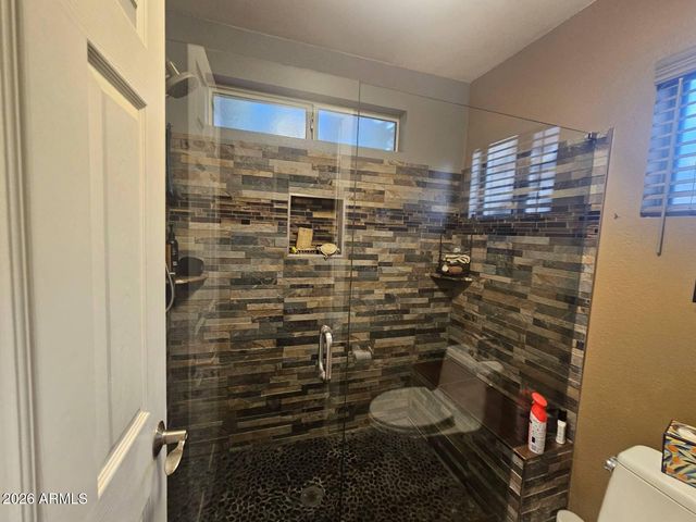 285 W WASHINGTON Avenue, Gilbert, AZ 85233