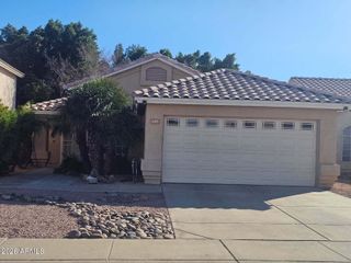 285 W WASHINGTON Avenue, Gilbert, AZ 85233