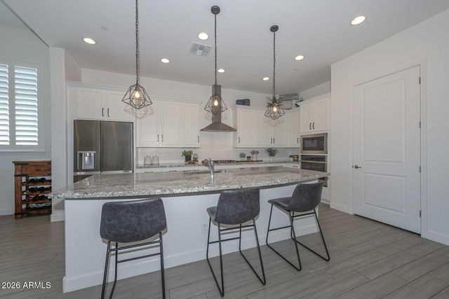 13282 W GOLDEN PUMA Trail, Peoria, AZ 85383