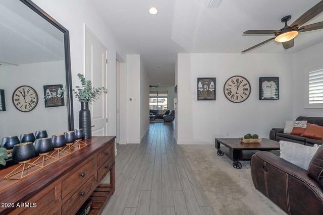 13282 W GOLDEN PUMA Trail, Peoria, AZ 85383