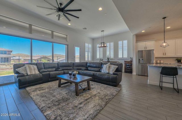 13282 W GOLDEN PUMA Trail, Peoria, AZ 85383