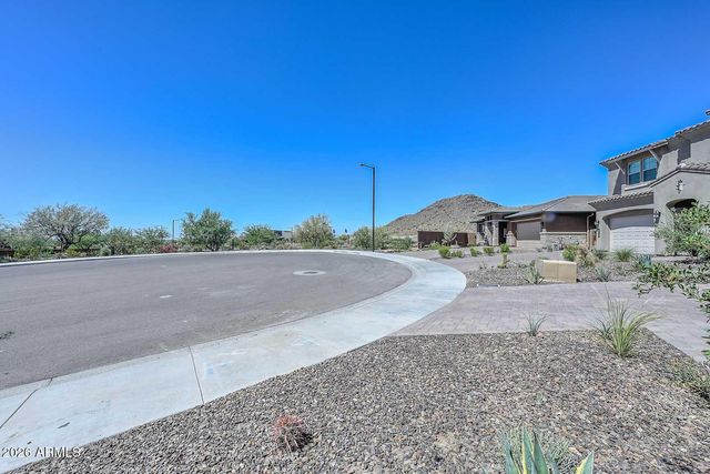 13282 W GOLDEN PUMA Trail, Peoria, AZ 85383