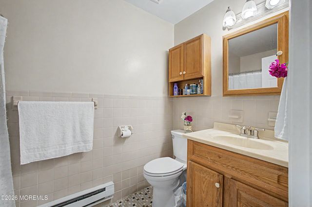 971 B Constitution Boulevard, Whiting, NJ 08759