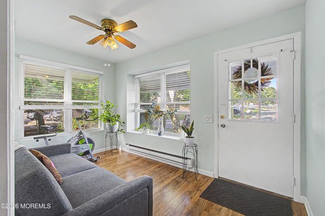 971 B Constitution Boulevard, Whiting, NJ 08759