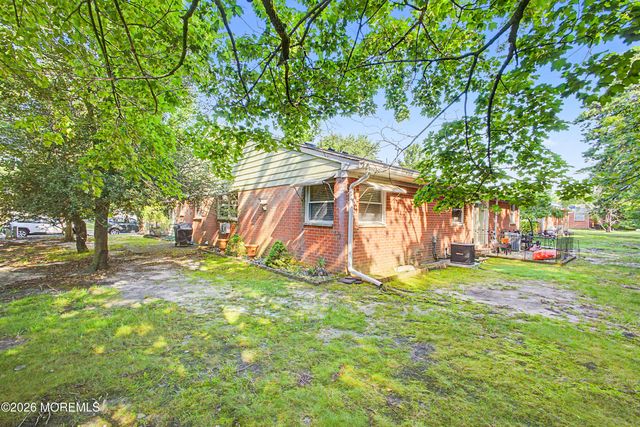 971 B Constitution Boulevard, Whiting, NJ 08759