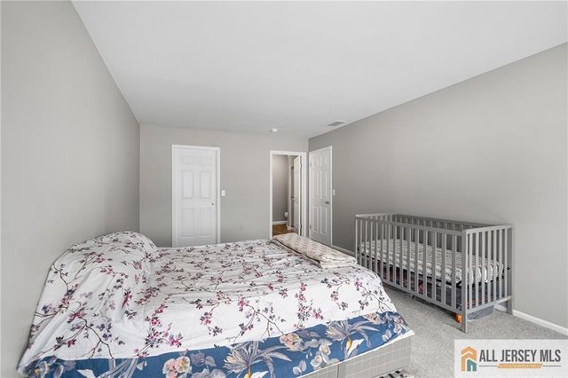364 Bowler Court, Piscataway, NJ 08854