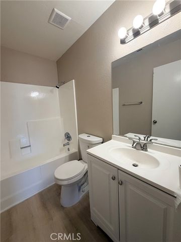 1677 W Wilson Street, Rialto, CA 92376