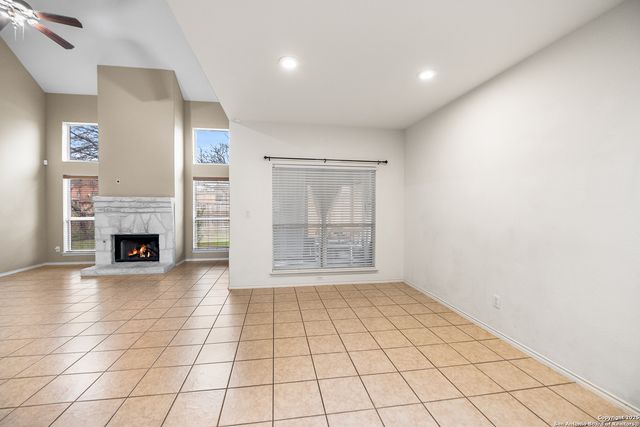 8219 Wayside, San Antonio, TX 78255