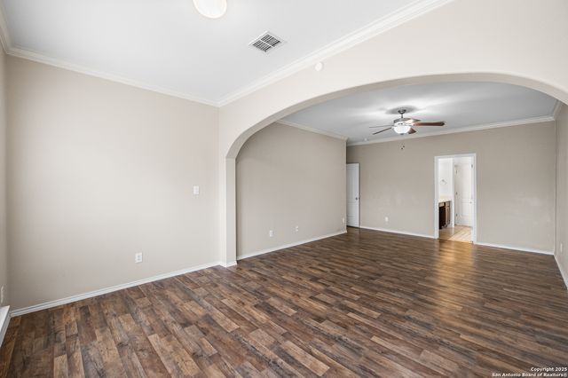 8219 Wayside, San Antonio, TX 78255