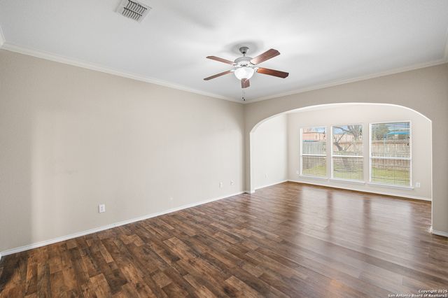 8219 Wayside, San Antonio, TX 78255