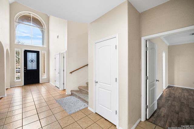 8219 Wayside, San Antonio, TX 78255