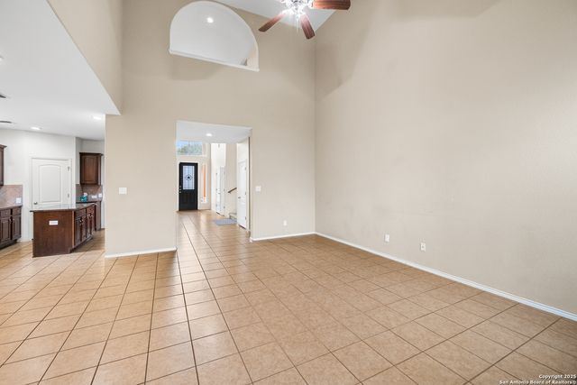 8219 Wayside, San Antonio, TX 78255