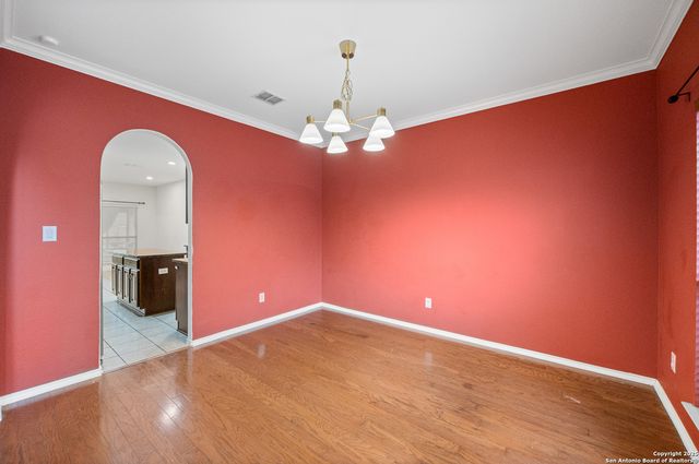 8219 Wayside, San Antonio, TX 78255