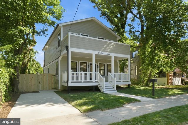 3006 CHANNING ST NE, Washington, DC 20018