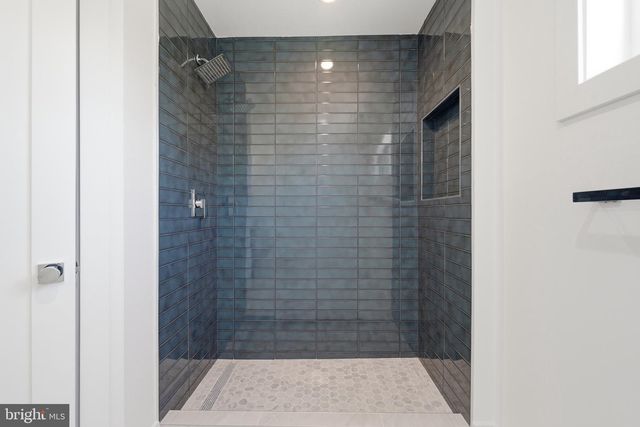 3006 CHANNING ST NE, Washington, DC 20018