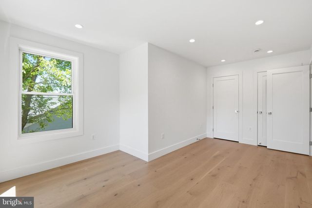 3006 CHANNING ST NE, Washington, DC 20018