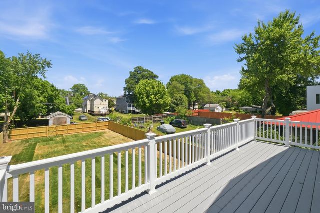 3006 CHANNING ST NE, Washington, DC 20018