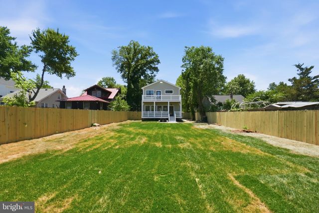 3006 CHANNING ST NE, Washington, DC 20018