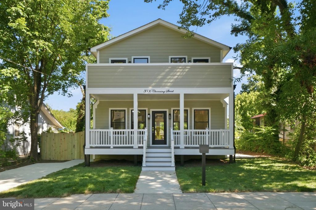 3006 CHANNING ST NE, Washington, DC 20018