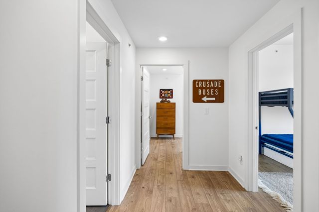 411 Merritt Ave Apt 201, Nashville, TN 37203