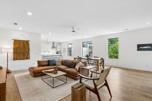 411 Merritt Ave Apt 201, Nashville, TN 37203