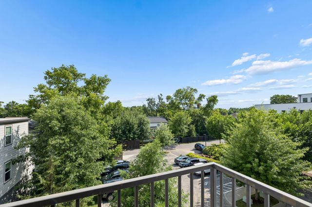 411 Merritt Ave Apt 201, Nashville, TN 37203