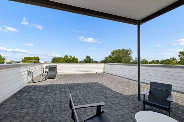 411 Merritt Ave Apt 201, Nashville, TN 37203