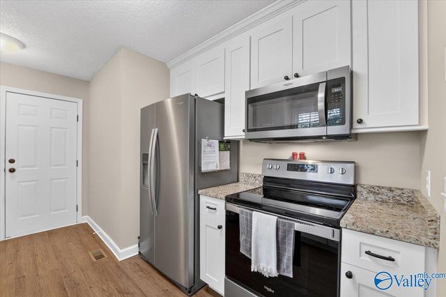 43 Devon Circle, Albertville, AL 35951