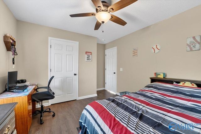 43 Devon Circle, Albertville, AL 35951