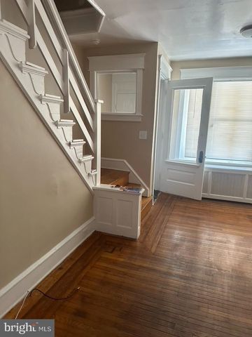 5608 N MASCHER ST, Philadelphia, PA 19120