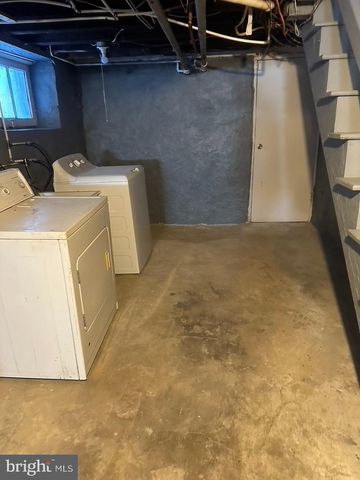 5608 N MASCHER ST, Philadelphia, PA 19120