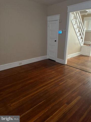 5608 N MASCHER ST, Philadelphia, PA 19120