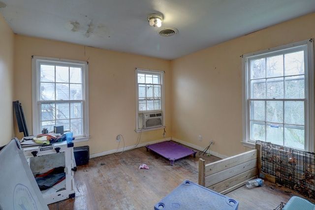 1710 Ferndale Avenue, Dallas, TX 75224