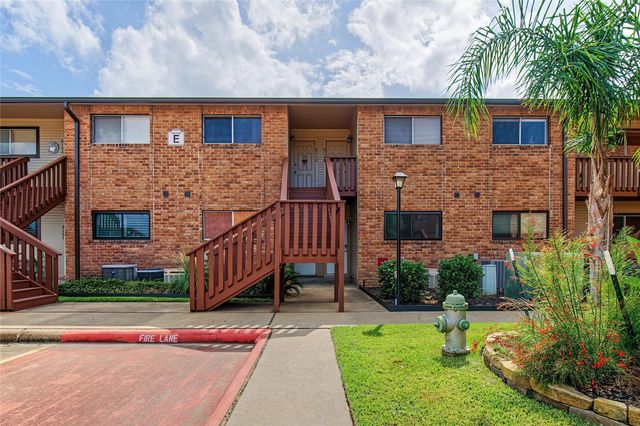 801 River Road 109E, Montgomery, TX 77356