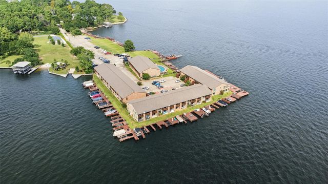801 River Road 109E, Montgomery, TX 77356