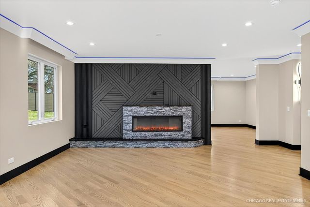 6090 Belmont Road, Downers Grove, IL 60516