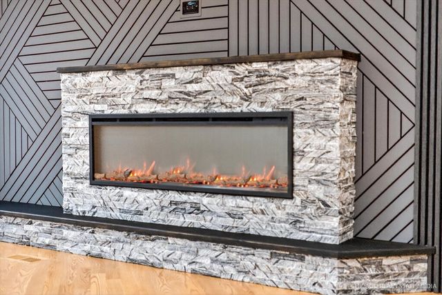 6090 Belmont Road, Downers Grove, IL 60516