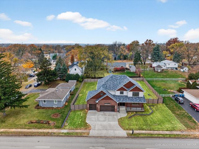 6090 Belmont Road, Downers Grove, IL 60516