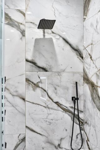 6090 Belmont Road, Downers Grove, IL 60516