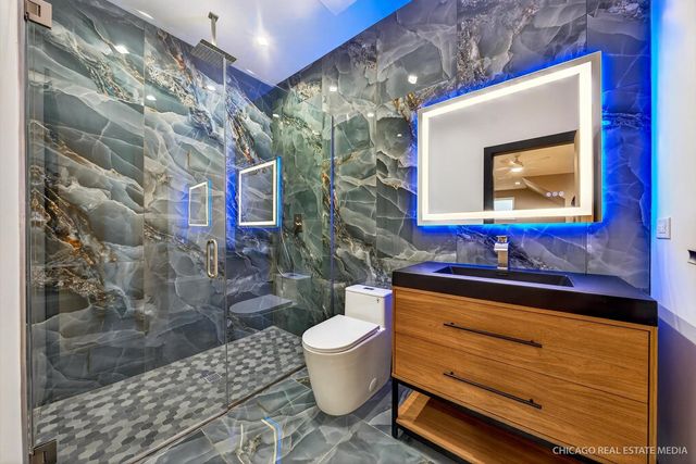 6090 Belmont Road, Downers Grove, IL 60516