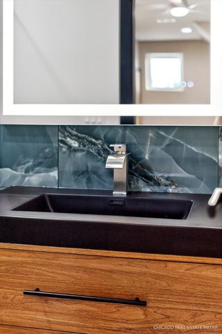 6090 Belmont Road, Downers Grove, IL 60516