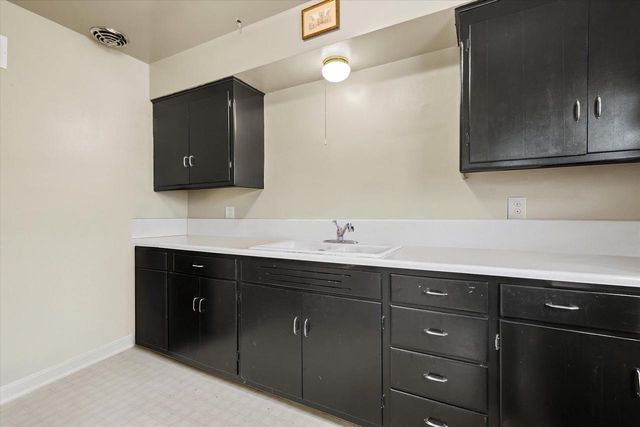 340 Frame AVENUE, Waukesha, WI 53186