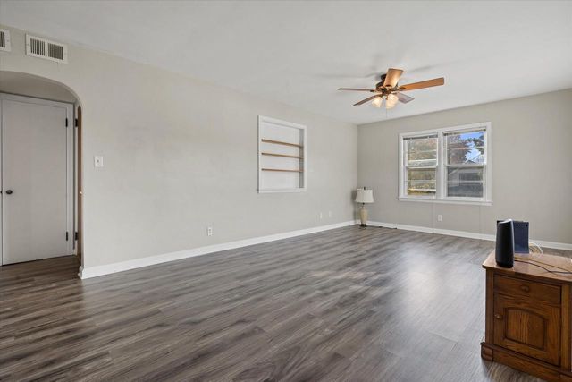 340 Frame AVENUE, Waukesha, WI 53186