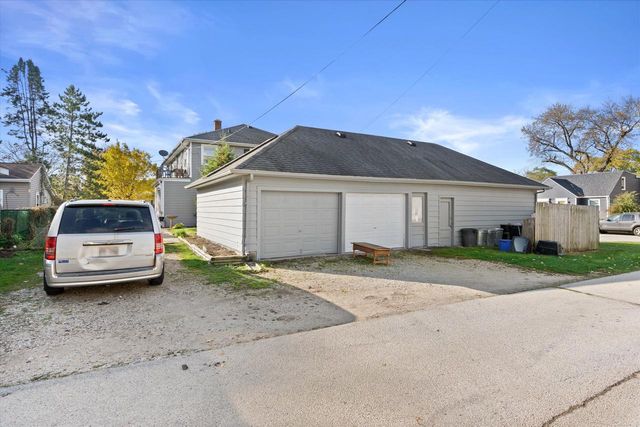 340 Frame AVENUE, Waukesha, WI 53186