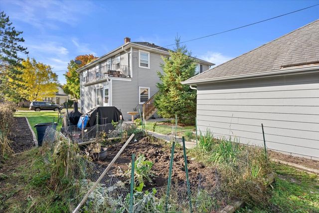 340 Frame AVENUE, Waukesha, WI 53186